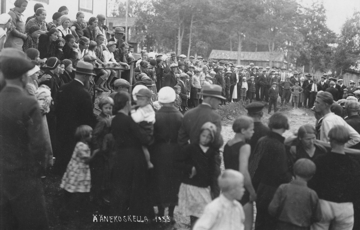 Äänekosken työväenyhdistyksen nuoriso-osaston joukkuekilpailu vuonna 1933.