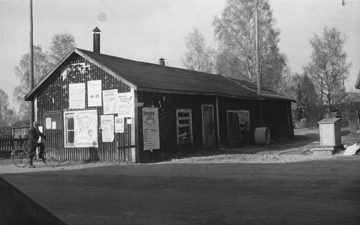 Salmelinin paja nykyisen kaupungintalon edustalla.