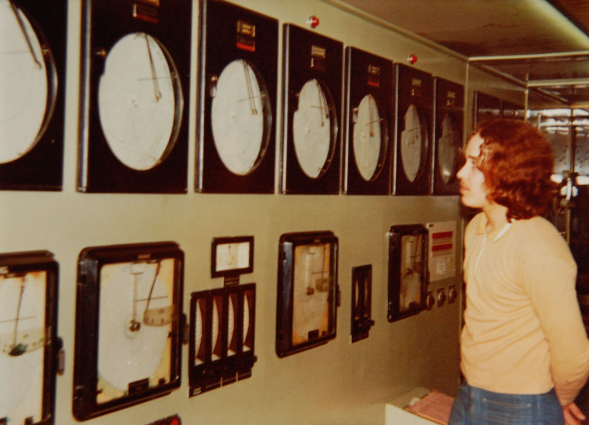 Sulfiitin keittämön ohjaustaulu.