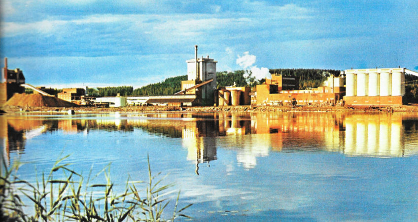Äänekosken tehtaat 1960-luvulla.