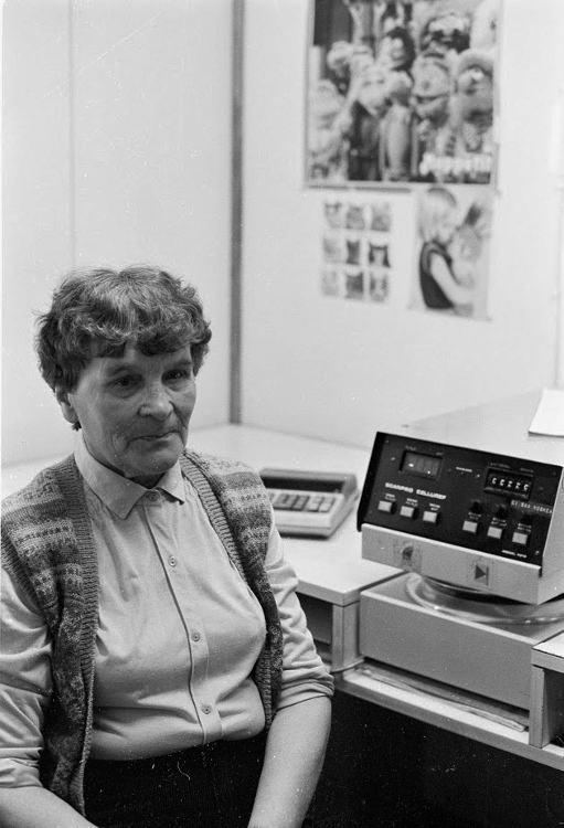 I-vuoron käytöntarkkailija Irene Rautiainen. Hän tuli sulfiitin palvelukseen 27.10.1937 ja palvelusvuosia sulfiitissa hänelle kerttyi kaikkiaan yli 40.