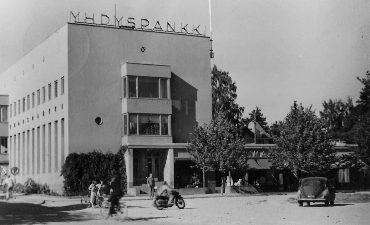 Yhdyspankin liikerakennus valmistui vuonna 1939.